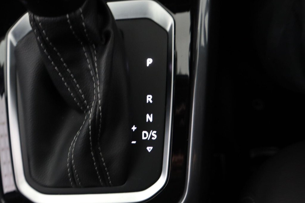 Used Volkswagen T-Roc 2021 for sale - 76509640: Photo 24