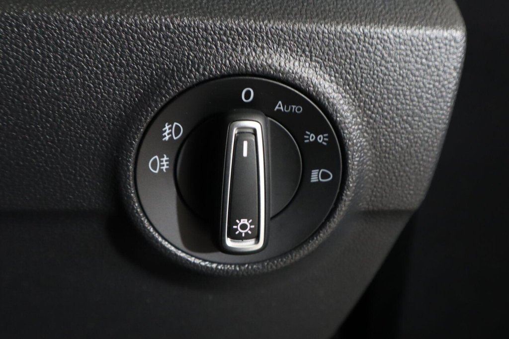 Used Volkswagen T-Roc 2021 for sale - 76509640: Photo 26