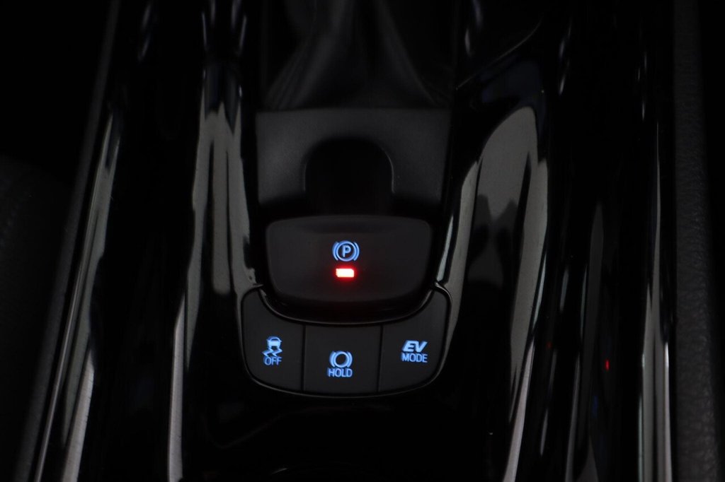 Used Toyota C-HR 2020 for sale - 77748792: Photo 23