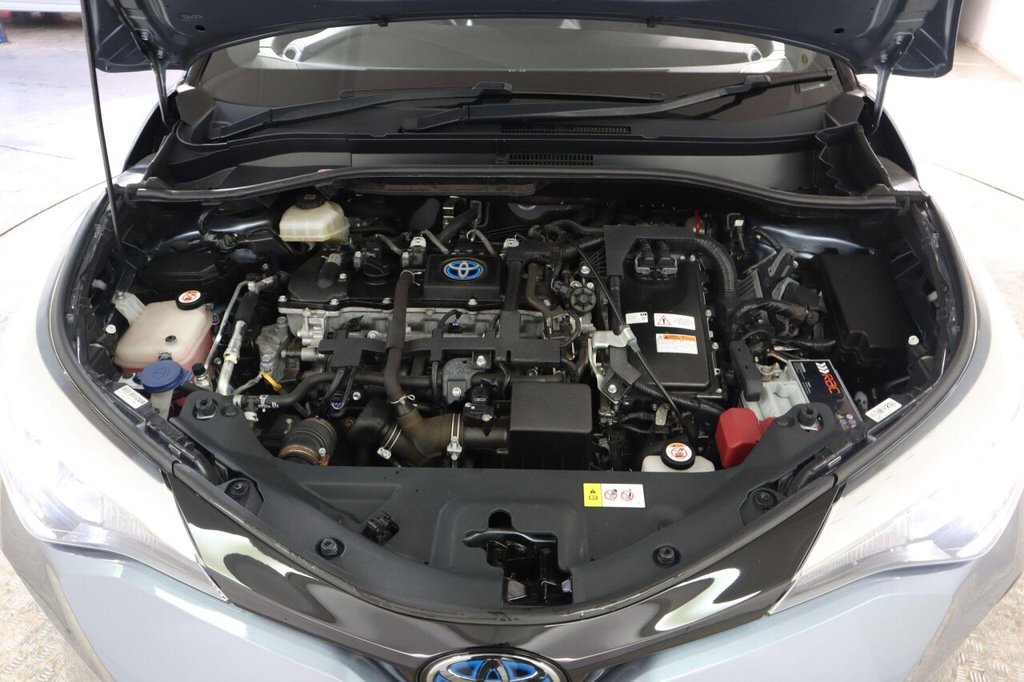 Used Toyota C-HR 2020 for sale - 77748792: Photo 28