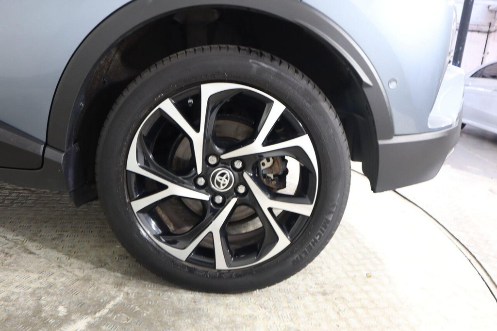 Used Toyota C-HR 2020 for sale - 77748792: Photo 31