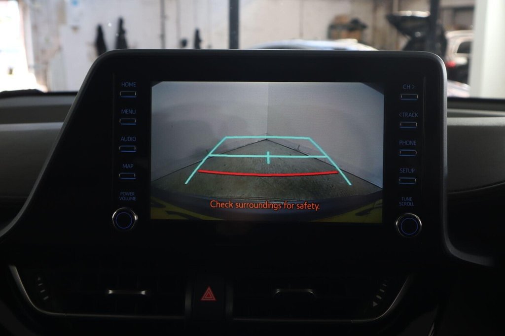 Used Toyota C-HR 2020 for sale - 77748792: Photo 40