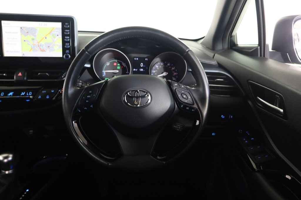 Used Toyota C-HR 2020 for sale - 77748792: Photo 43