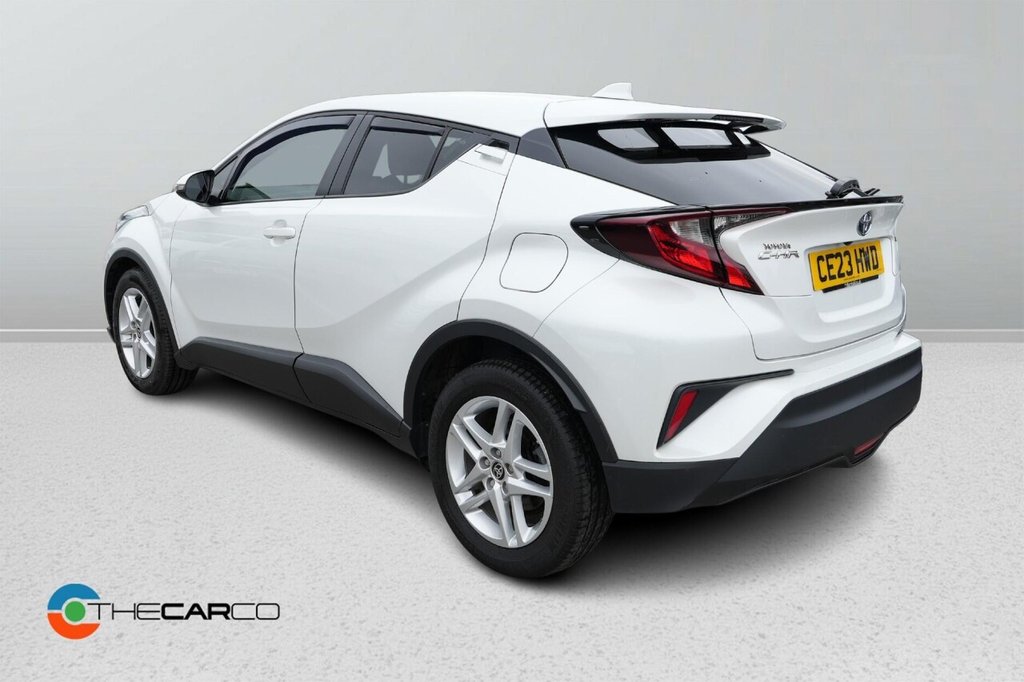 Used Toyota C-HR 2023 for sale - 78030861: Photo 10
