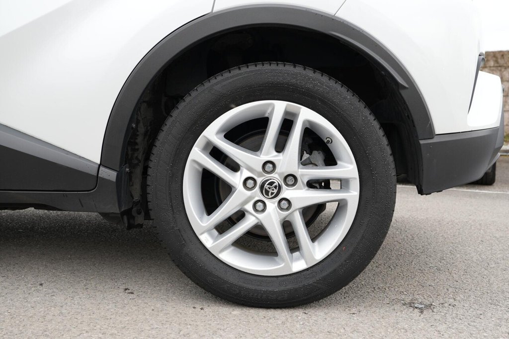 Used Toyota C-HR 2023 for sale - 78030861: Photo 14