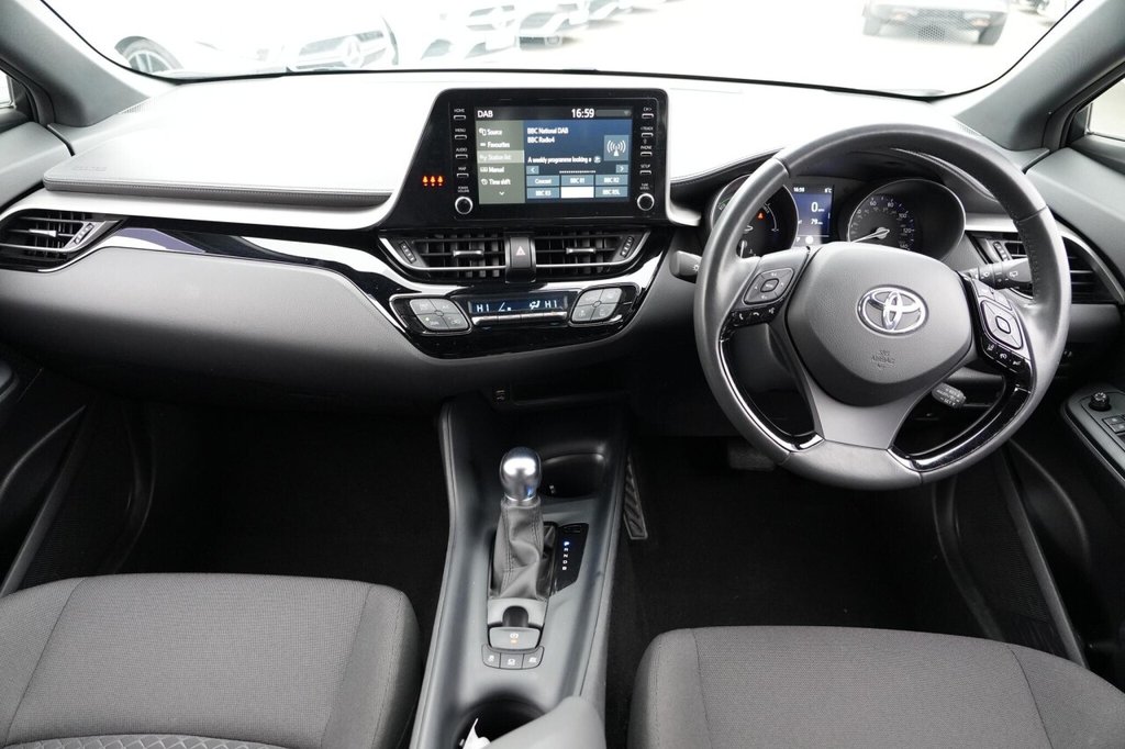 Used Toyota C-HR 2023 for sale - 78030861: Photo 20
