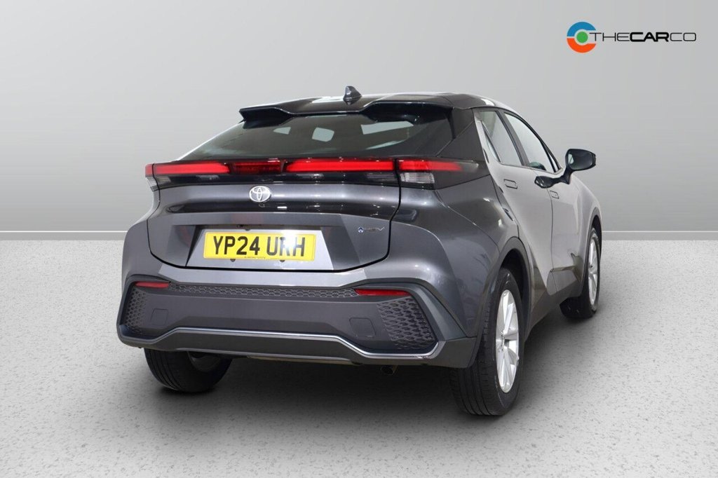 Used Toyota C-HR 2024 for sale - 77188600: Photo 10