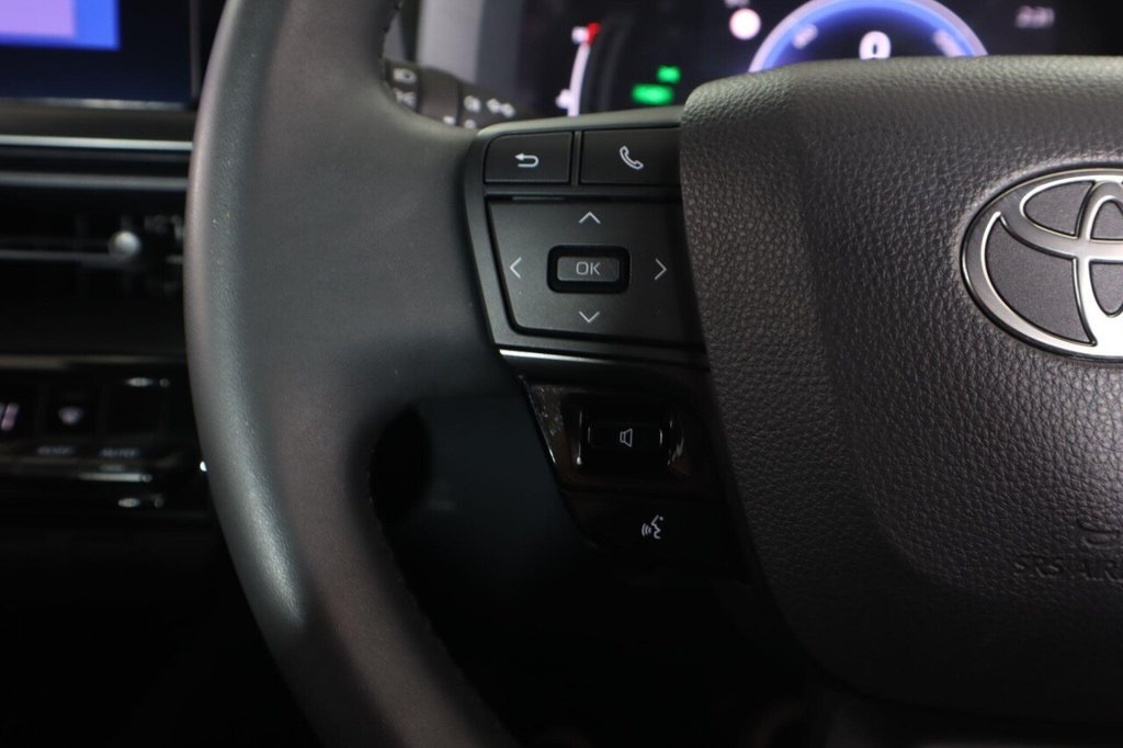 Used Toyota C-HR 2024 for sale - 77188600: Photo 17