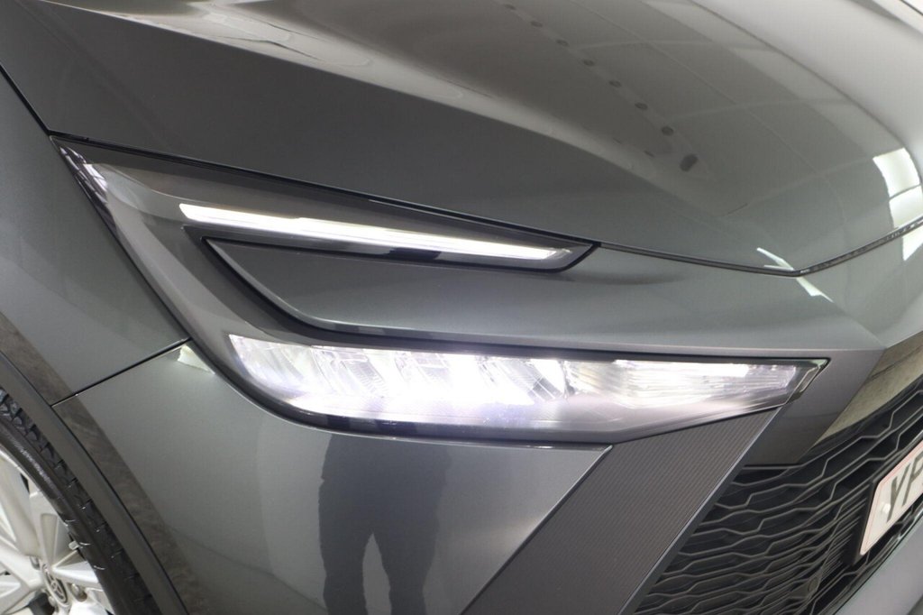 Used Toyota C-HR 2024 for sale - 77188600: Photo 48