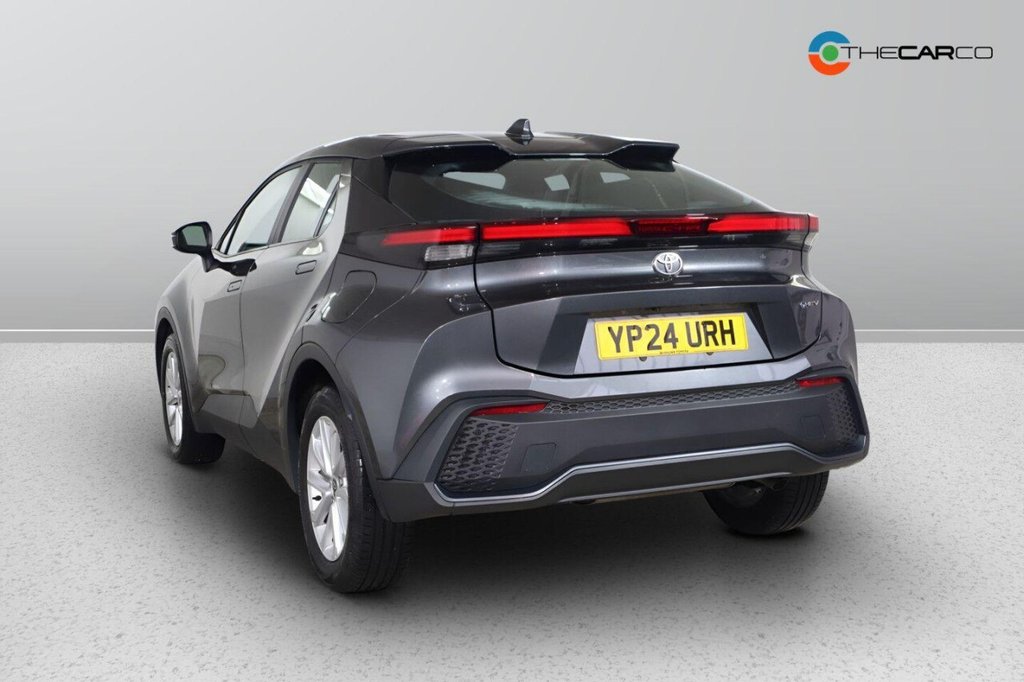 Used Toyota C-HR 2024 for sale - 77188600: Photo 5