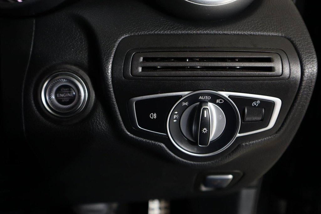 Used Mercedes-Benz GLC 2020 for sale - 78154268: Photo 23