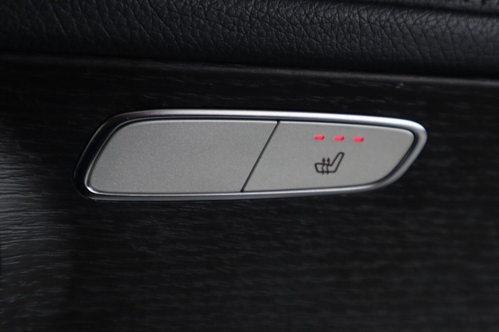 Used Mercedes-Benz GLC 2020 for sale - 78154268: Photo 24