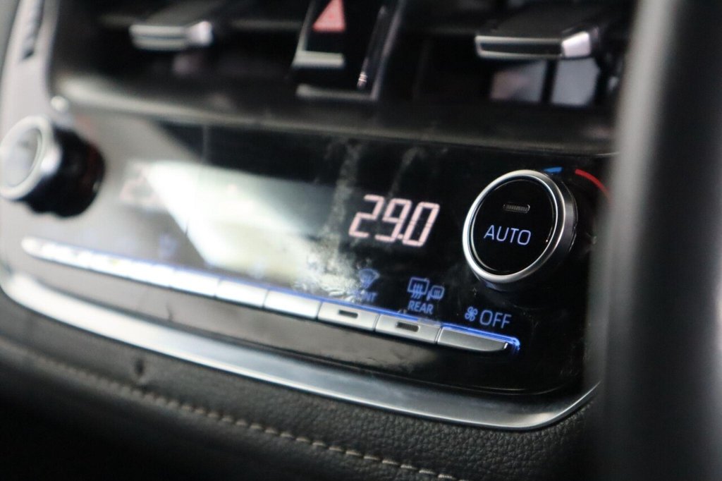 Used Toyota Corolla 2022 for sale - 77111044: Photo 35