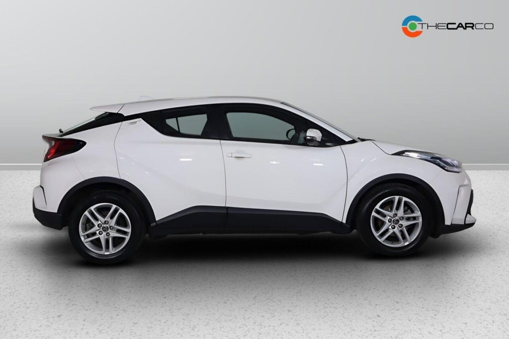 Used Toyota C-HR 2023 for sale - 77111040: Photo 10
