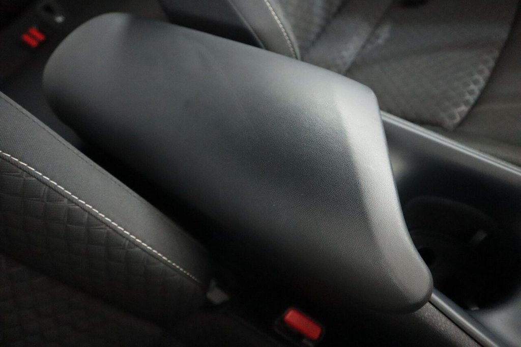 Used Toyota C-HR 2023 for sale - 77111040: Photo 18