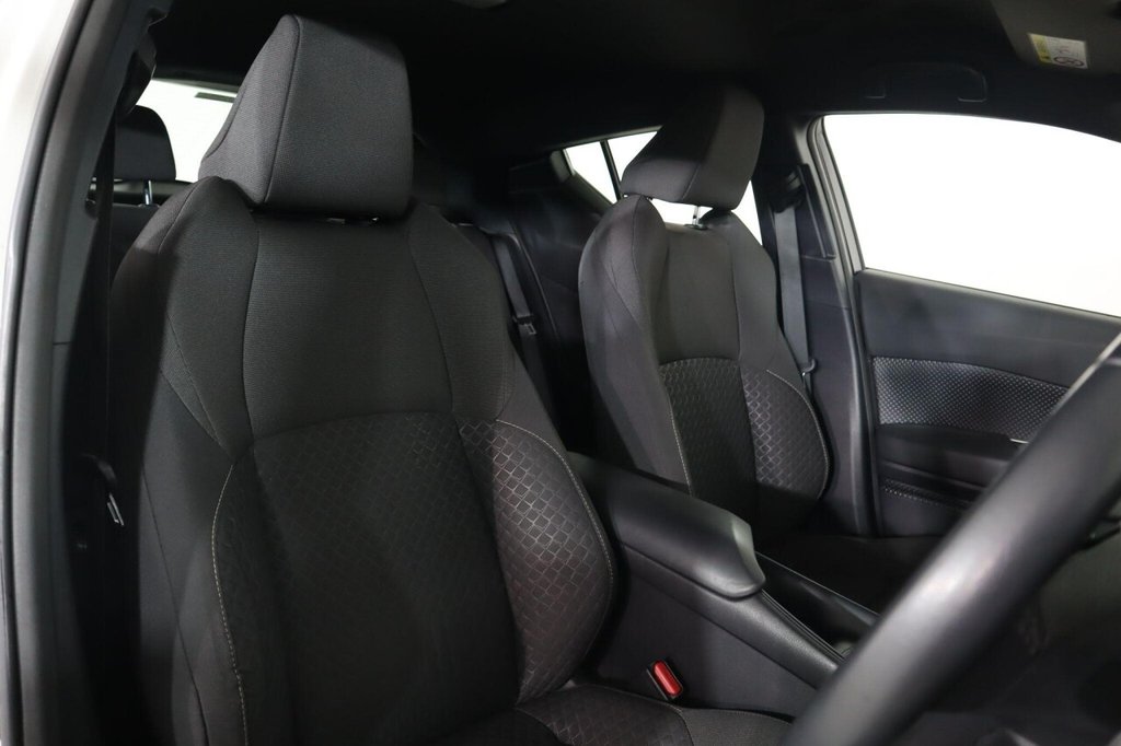 Used Toyota C-HR 2023 for sale - 77111040: Photo 20