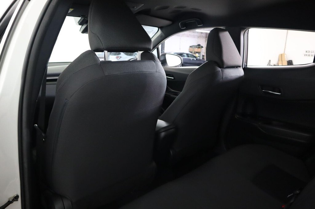 Used Toyota C-HR 2023 for sale - 77111040: Photo 25