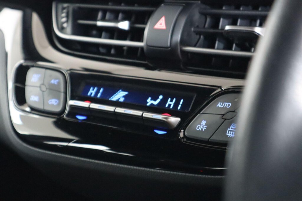 Used Toyota C-HR 2023 for sale - 77111040: Photo 34