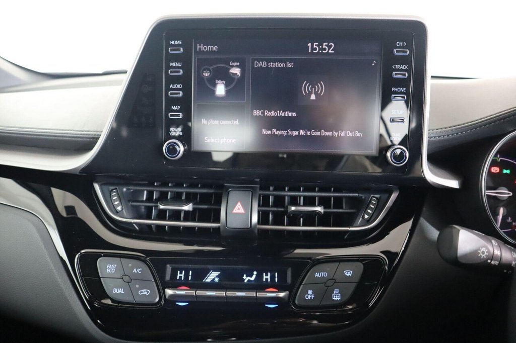 Used Toyota C-HR 2023 for sale - 77111040: Photo 42