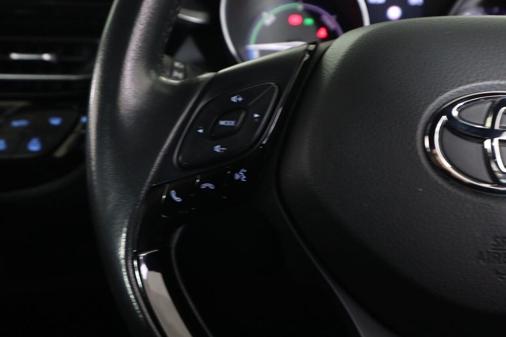 Used Toyota C-HR 2022 for sale - 76356494: Photo 18