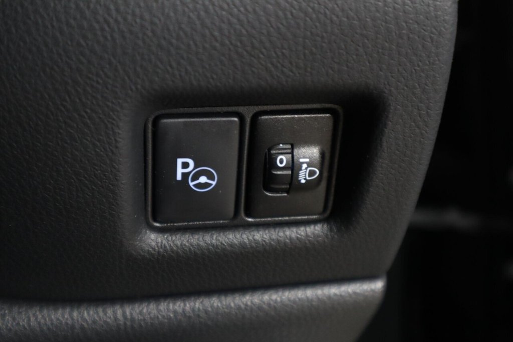 Used Toyota C-HR 2022 for sale - 76356494: Photo 22