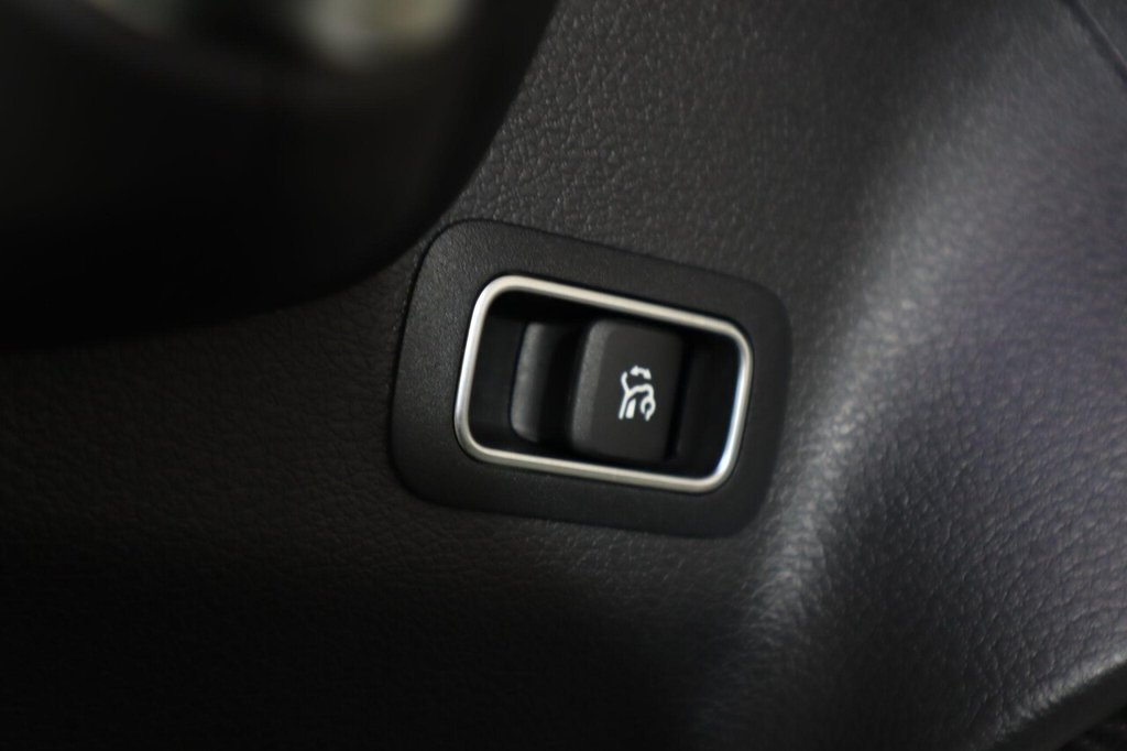 Used Mercedes-Benz GLA 2022 for sale - 77499339: Photo 22