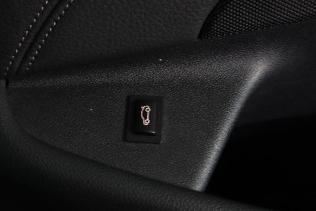 Used BMW 5 Series 2020 for sale - 77250475: Photo 25