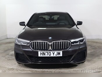 Used BMW 5 Series 2020 for sale - 77250475: Photo