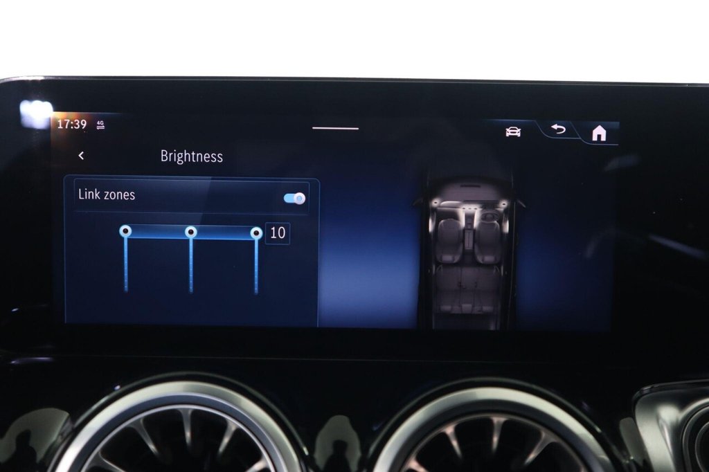 Used Mercedes-Benz GLB 2024 for sale - 76559182: Photo 44