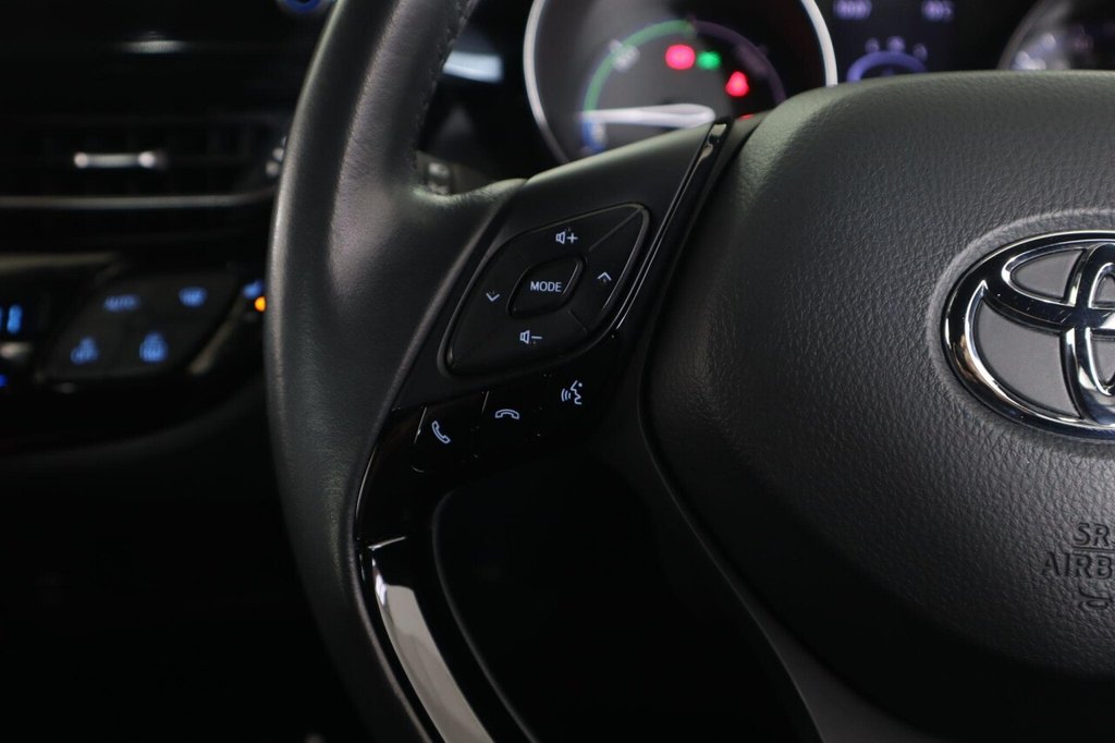 Used Toyota C-HR 2022 for sale - 77499328: Photo 19