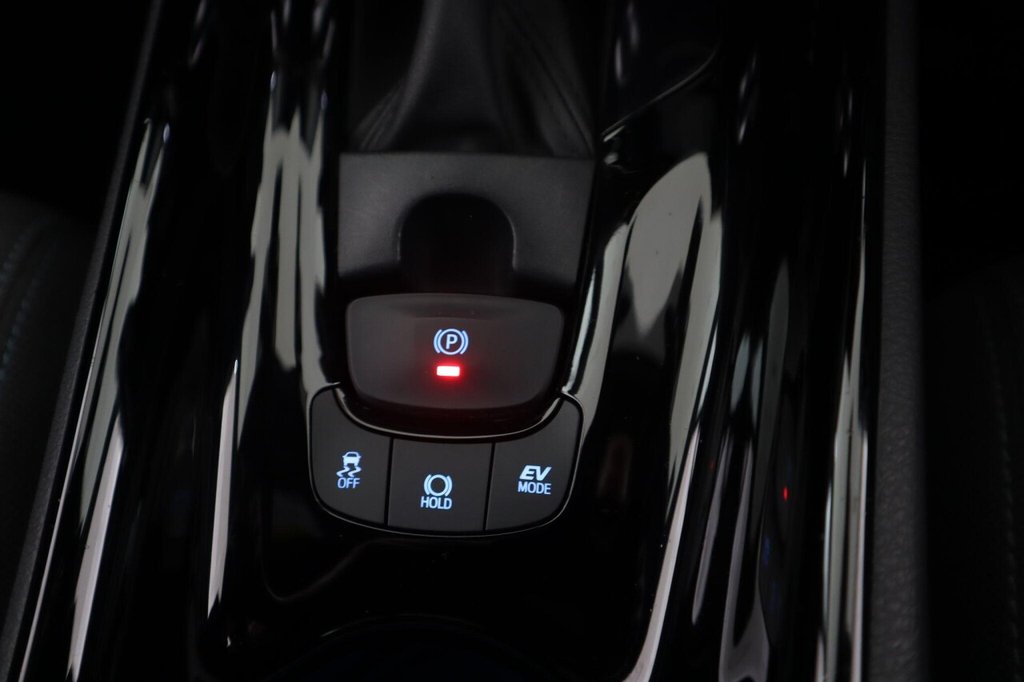 Used Toyota C-HR 2022 for sale - 77499328: Photo 22