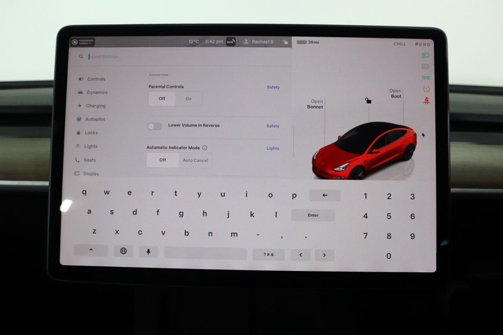 Used Tesla Model 3 2023 for sale - 76386309: Photo 32