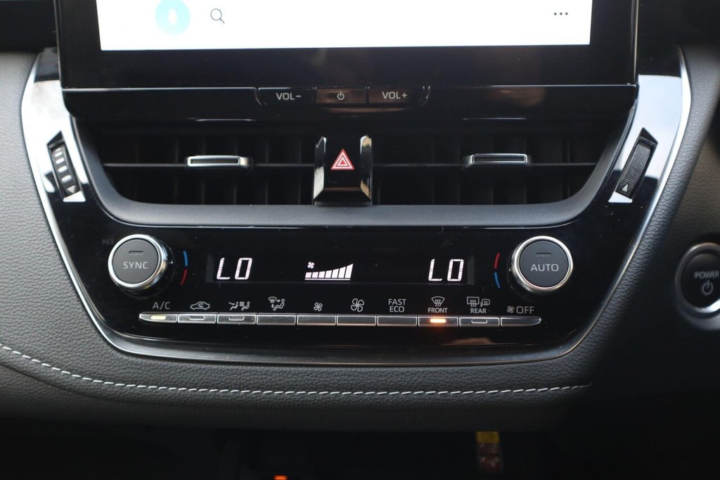 Used Toyota Corolla 2024 for sale - 77014385: Photo 32