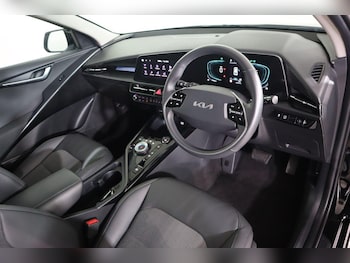 Used Kia Niro 2023 for sale - 79072426: Photo