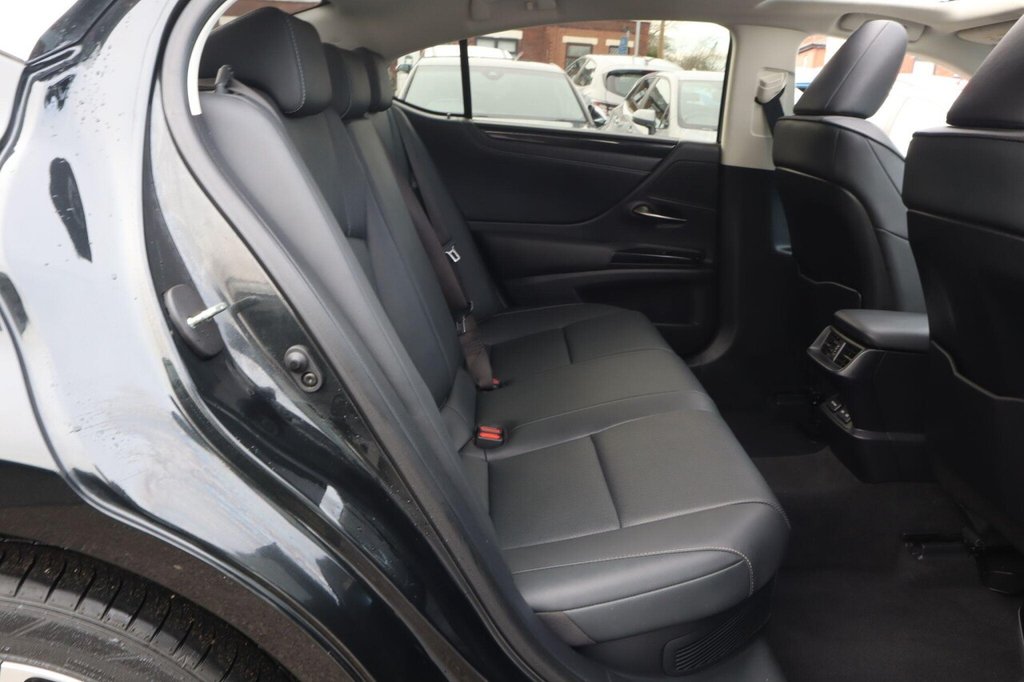Used Lexus ES 2023 for sale - 77212677: Photo 16