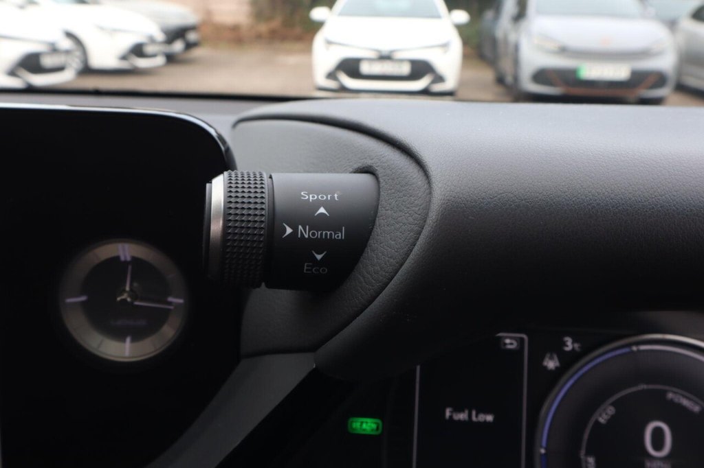 Used Lexus ES 2023 for sale - 77212677: Photo 24