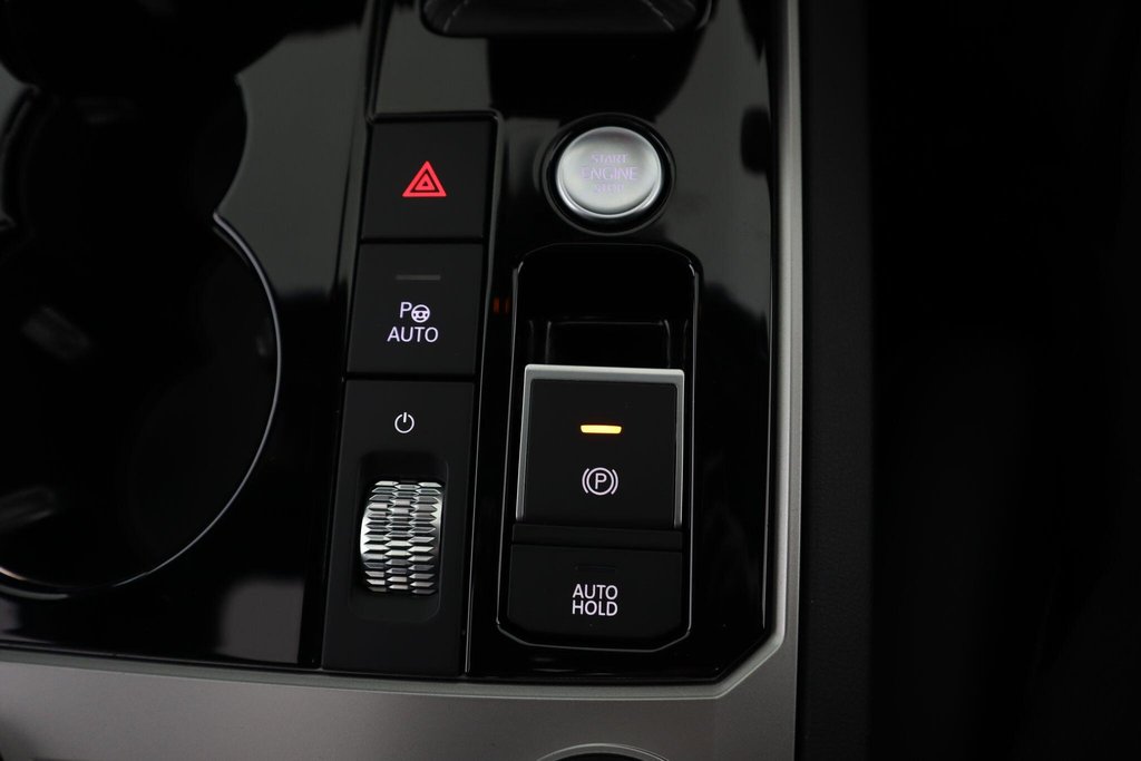 Used Volkswagen Touareg 2023 for sale - 77667557: Photo 22