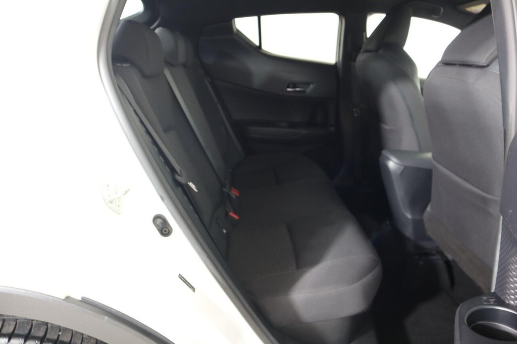 Used Toyota C-HR 2022 for sale - 76914766: Photo 15
