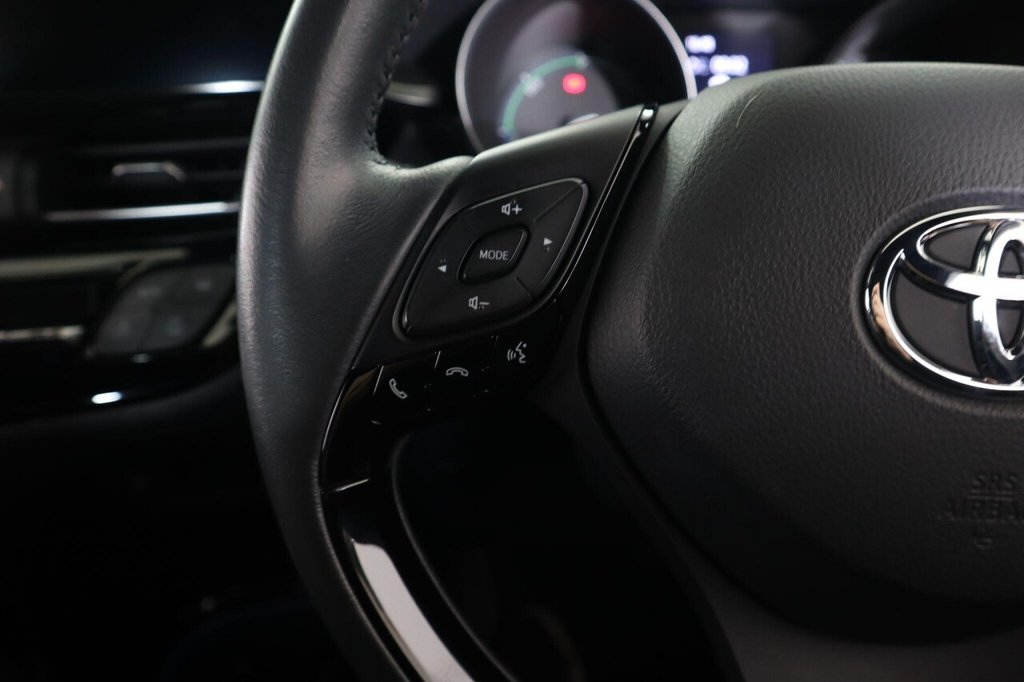 Used Toyota C-HR 2022 for sale - 76914766: Photo 18