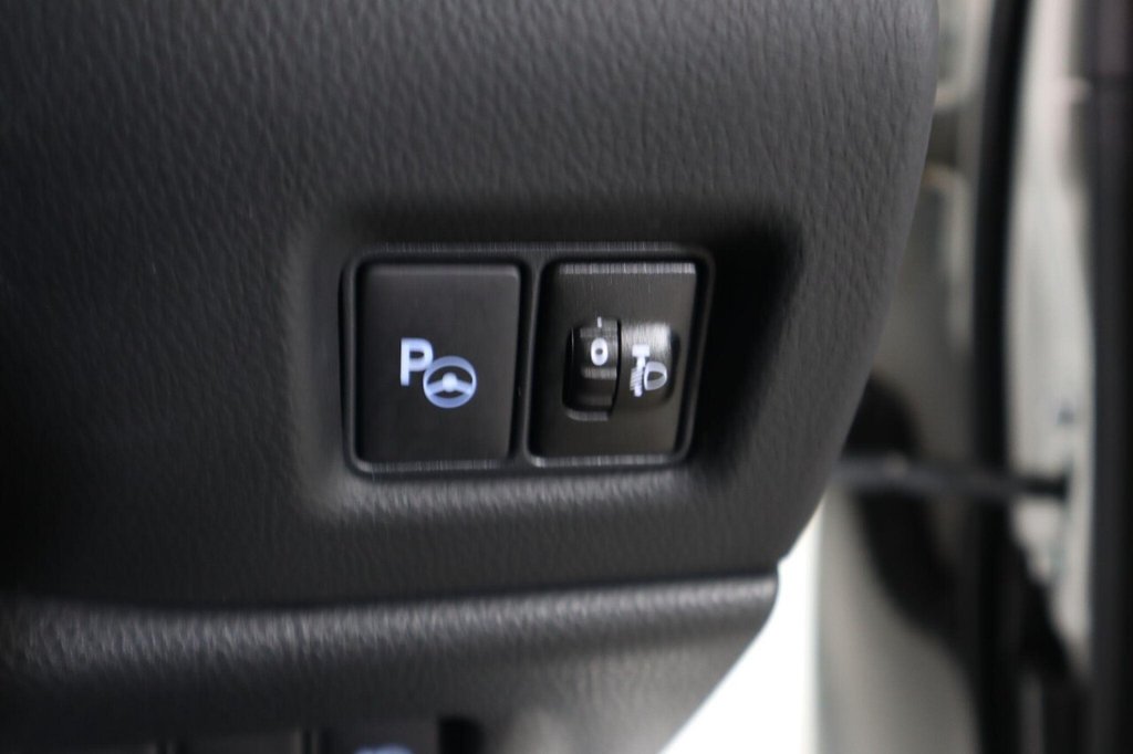 Used Toyota C-HR 2022 for sale - 76914766: Photo 23