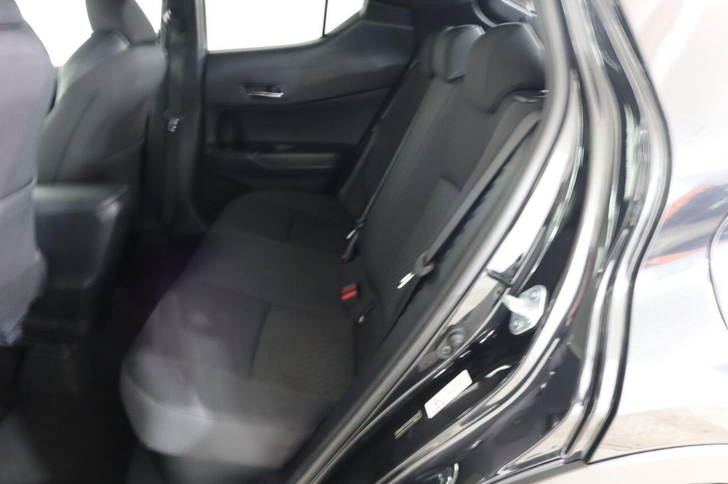 Used Toyota C-HR 2022 for sale - 76698560: Photo 17