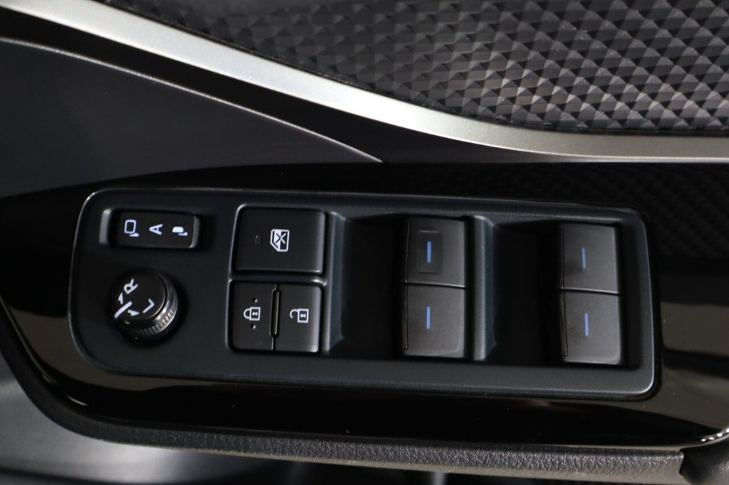 Used Toyota C-HR 2022 for sale - 76698560: Photo 29