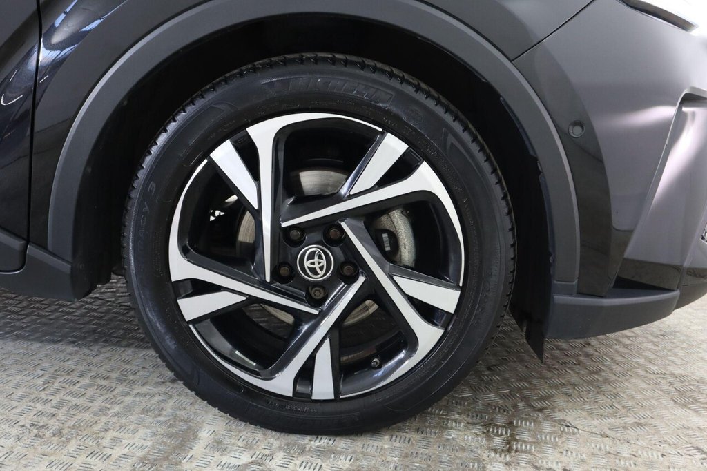 Used Toyota C-HR 2022 for sale - 76698560: Photo 31