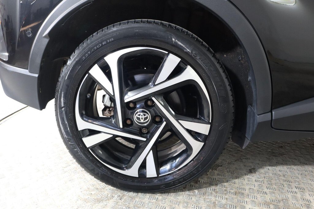 Used Toyota C-HR 2022 for sale - 76698560: Photo 32