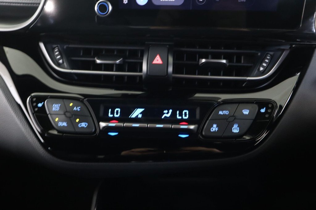 Used Toyota C-HR 2022 for sale - 76698560: Photo 35