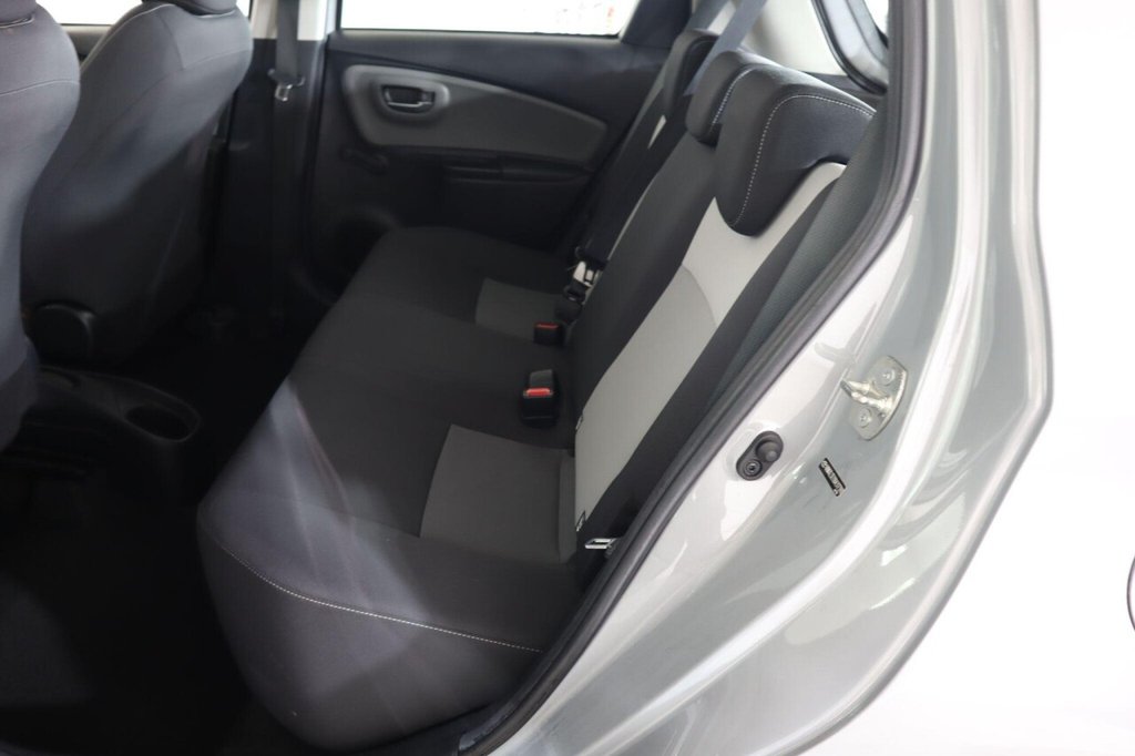 Used Toyota Yaris 2019 for sale - 77680995: Photo 16