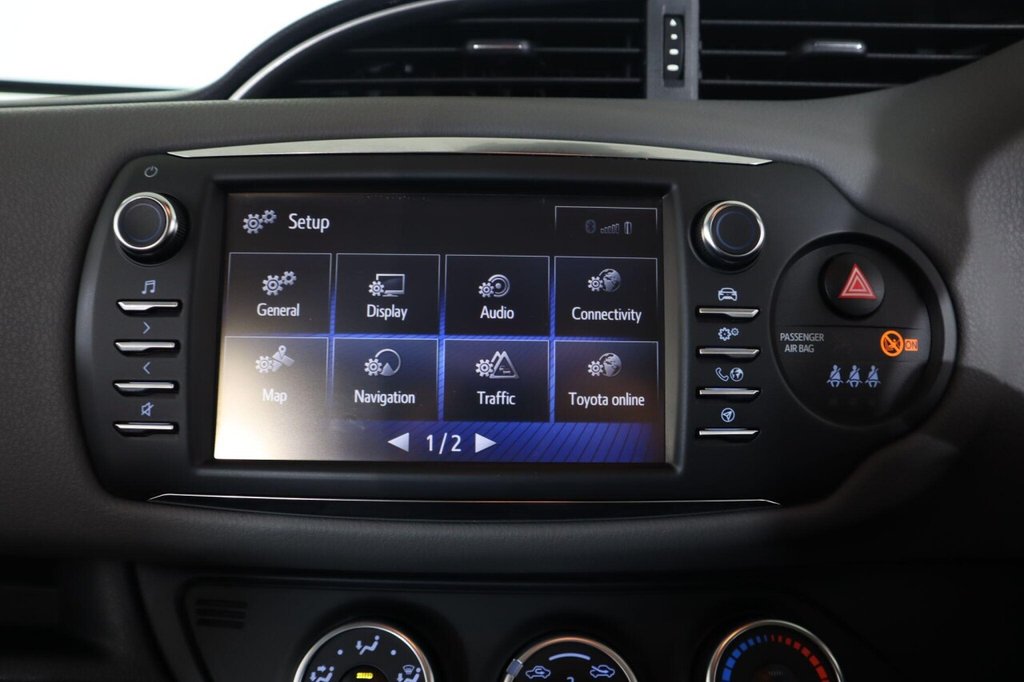 Used Toyota Yaris 2019 for sale - 77680995: Photo 39