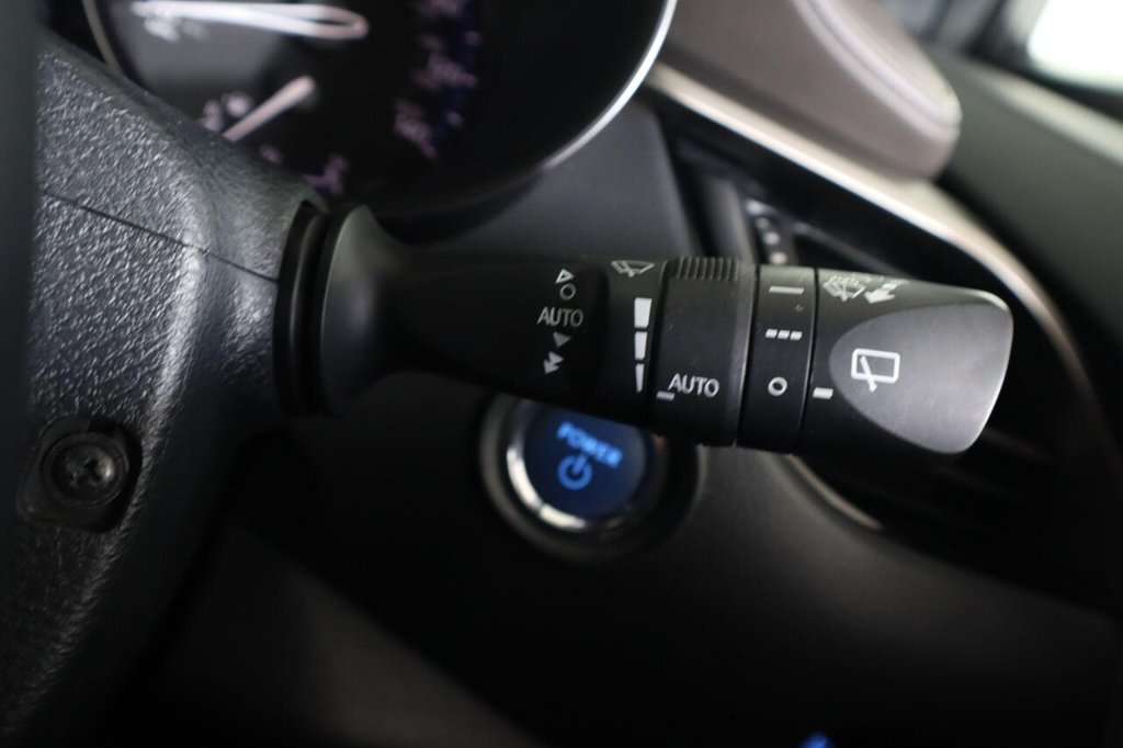 Used Toyota C-HR 2020 for sale - 76376006: Photo 17