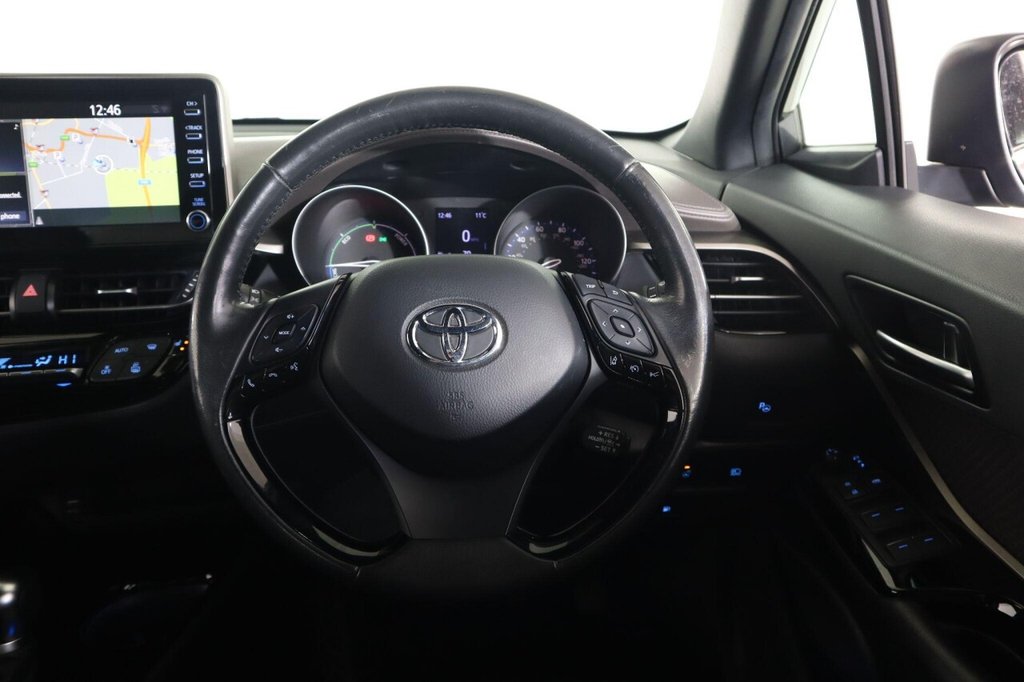 Used Toyota C-HR 2020 for sale - 76376006: Photo 42