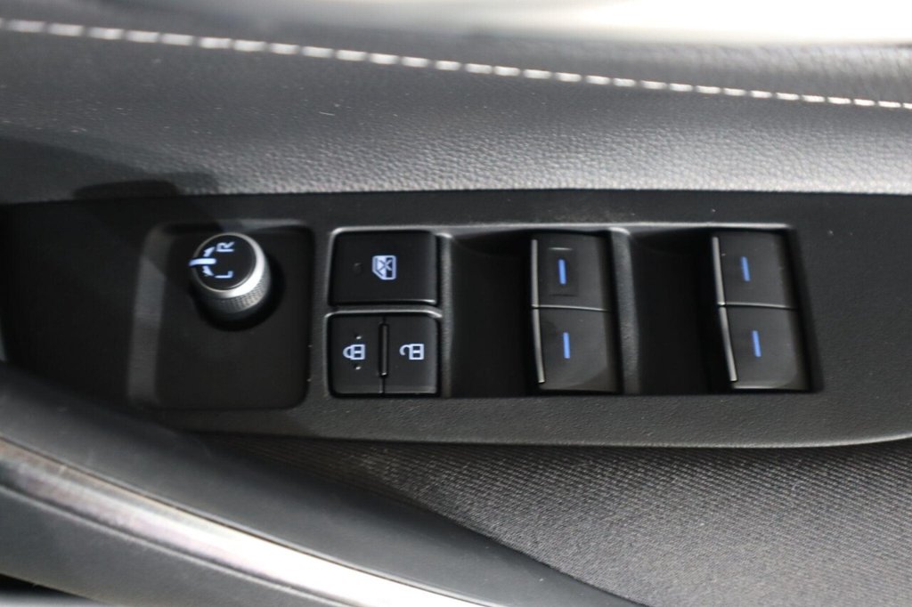Used Toyota Corolla 2022 for sale - 76470502: Photo 28